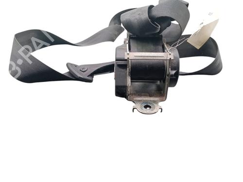 rear-right-seatbelt-dacia-sandero-ii-2012-32269877 main image