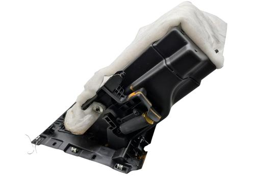 glove-box-renault-clio-v-b7_-2019-25071739 main image