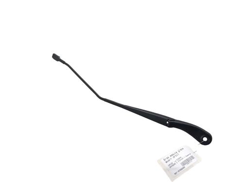 Used Front windshield wiper arm DACIA SANDERO III 1.0 TCe 90 (91 hp) 25072489