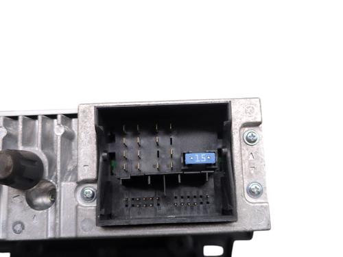 Radio PEUGEOT 208 I (CA_, CC_) 1.2 VTi 68 / PureTech 68 | BP25921066E6 