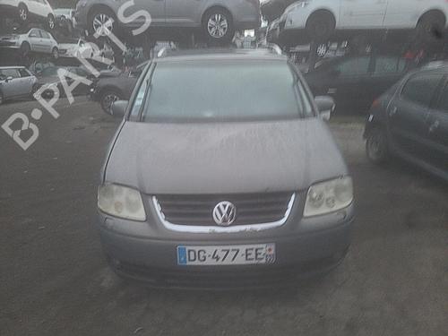 Rear left quarter glass VW TOURAN (1T1, 1T2) 2.0 TDI | BP25103292C93 