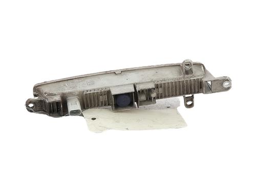 Used Left daytime light Left daytime light 39084427 39084427