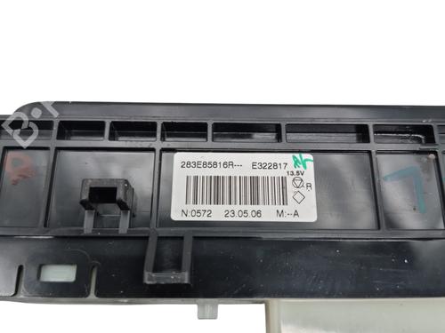 warning-switch-dacia-sandero-iii-2021-28498384 main image