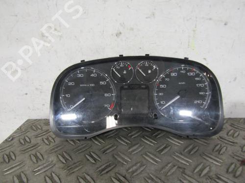 Used Instrument cluster PEUGEOT 307 (3A/C) [2000-2012]  25091534