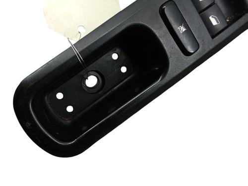 Used Left front window switch PEUGEOT 407 (6D_) 2.0 HDi 135 (6DRHRH, 6DRHRE, 6DRHRG, 6DRHRJ) (136 hp) 31270448