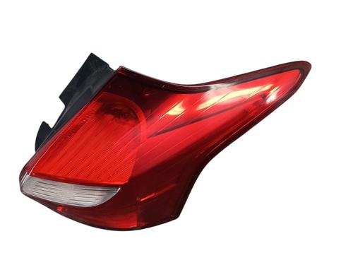Used Right taillight FORD FOCUS III 1.6 TDCi (95 hp) 32185647