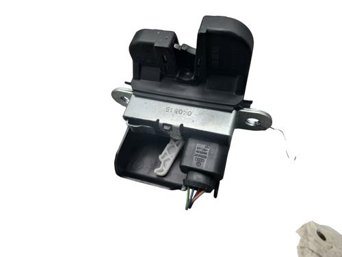 Used Tailgate lock VW POLO V (6R1, 6C1) 1.4 TDI (90 hp) 25061577