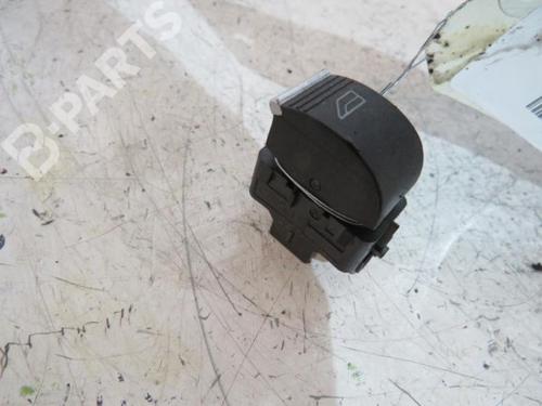 Used Right front window switch Right front window switch FORD FIESTA VI (CB1, CCN) 1.5 TDCi (95 hp) 10610672 10610672