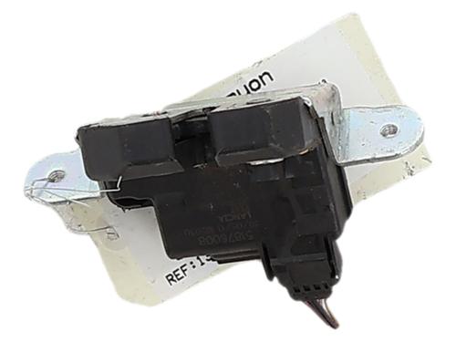 Cerradura de porton trasero Cerradura de porton trasero 38267537 38267537