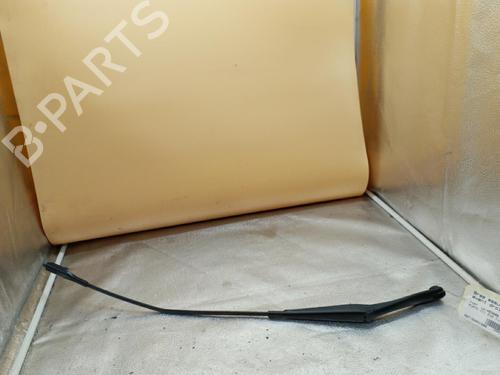 Used Front windshield wiper arm FIAT PUNTO EVO (199_) 1.3 D Multijet (199AXC1A, 199BXC1A, 199AXT1A, 199BXT1A) (75 hp) 25078405
