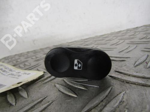 left-front-window-switch-dacia-sandero-16-bs0d-bs0b-bs0f-bs0h-8200602227-2008-10589413 main image