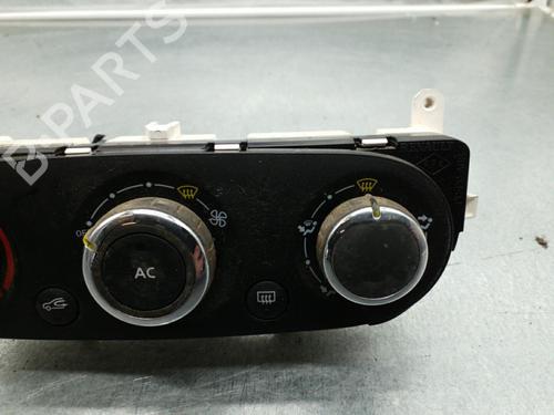AC Styreenhet / Manøvreringsenhet RENAULT CLIO IV (BH_) 1.5 dCi 90 (90 hp) 25104826