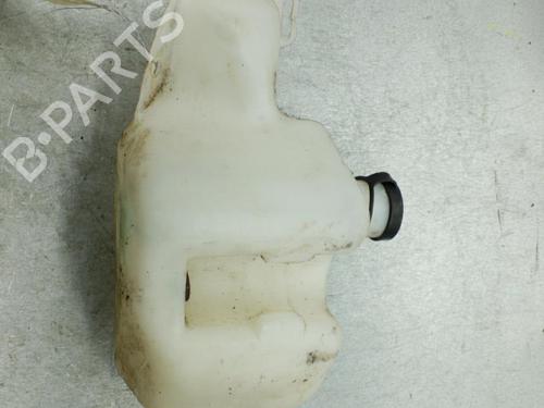 Used Windscreen washer tank RENAULT RAPID Box Body/MPV (F40_, G40_) 1.0 (37 hp) 25104530
