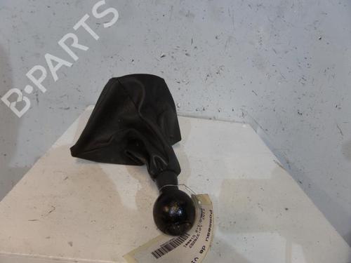 Used Gear lever FIAT DOBLO Box Body/MPV (223_) 1.3 D Multijet (75 hp) 25114136