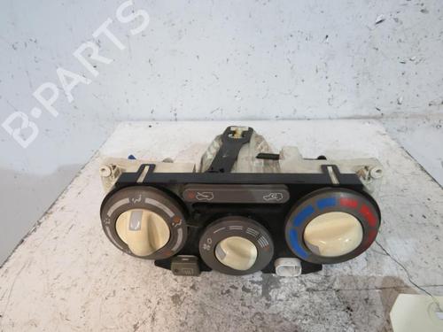 Used Climate control NISSAN MICRA III (K12) 1.5 dCi (65 hp) 25110164