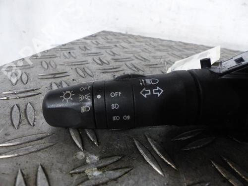 Switch NISSAN X-TRAIL I (T30) 2.2 Di 4x4 | BP25107781I30