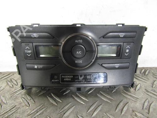 Used Climate control Climate control TOYOTA AURIS (_E15_) 1.4 D-4D (NDE150_, NDE150R) (90 hp) 25113106 25113106