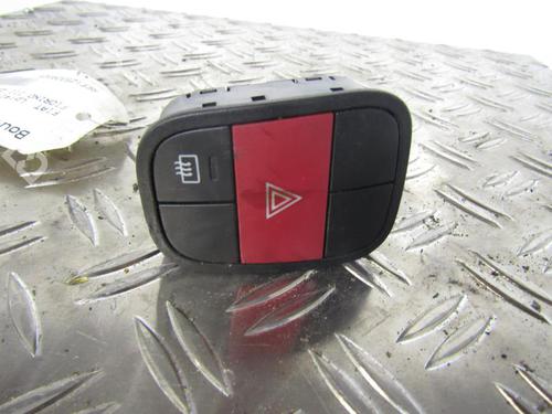 Used Warning switch FIAT FIORINO Box Body/MPV (225_) 1.3 D Multijet (225BXD1A, 225BXB1A, 225BXB11) (75 hp) 25096096