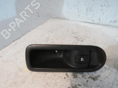 Used Right rear window switch RENAULT MEGANE II (BM0/1_, CM0/1_) 1.5 dCi (BM1E, CM1E) (106 hp) 25081403