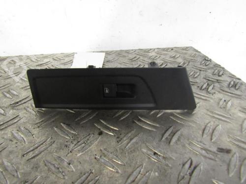 Used Right front window switch Right front window switch VW PASSAT B7 (362) 2.0 TDI (140 hp) 10591109 10591109