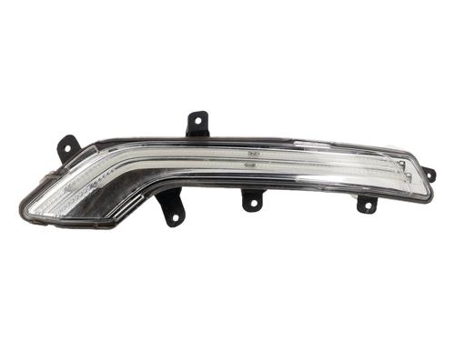 Used Left daytime light Left daytime light 39581873 39581873