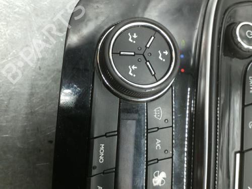climate-control-peugeot-508-i-8d_-2010-2011-2012-2013-2014-2015-2016-2017-2018-25089137 main image
