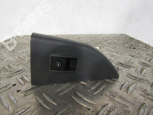 Used Right rear window switch Right rear window switch SKODA FABIA I (6Y2) 1.9 TDI RS (130 hp) 10590795 10590795
