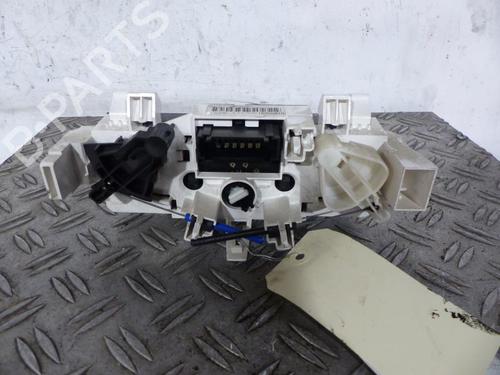 Used Climate control Climate control 25107988 25107988