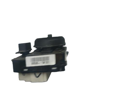 Used Mirror switch KIA RIO III (UB) 1.2 CVVT (84 hp) 25077447