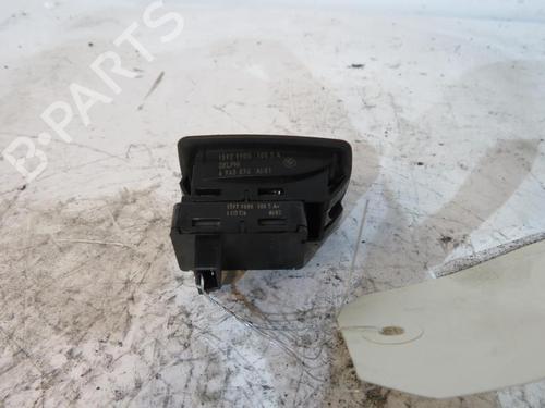 Used Right rear window switch BMW 3 (E90) 320 d (163 hp) 25112366