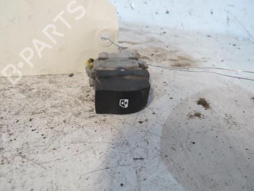 Used Right front window switch RENAULT GRAND SCÉNIC II (JM0/1_) 1.5 dCi (103 hp) 25114253