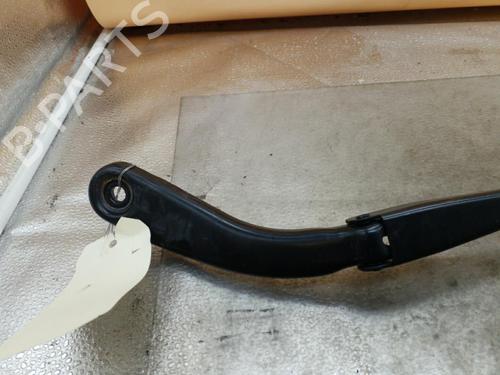 front-windshield-wiper-arm-bmw-1-f20-2011-2012-2013-2014-2015-2016-2017-2018-2019-25110316 main image