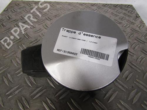 Used Fuel flap PEUGEOT 5008 (0U_, 0E_) 1.6 HDi (110 hp) 25084341