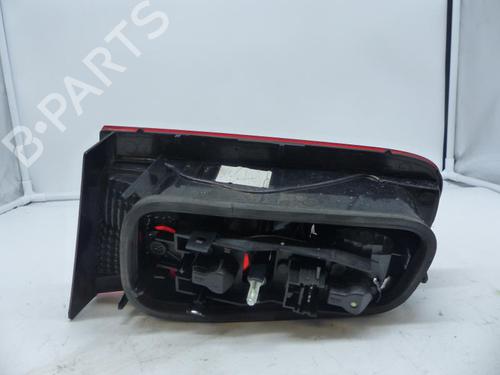 Used Left tailgate light Left tailgate light RENAULT LAGUNA II (BG0/1_) [2001-2007] 25064701 25064701