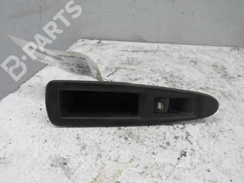 Used Right rear window switch Right rear window switch CITROËN C4 I (LC_) 1.6 HDi (109 hp) 10603884 10603884