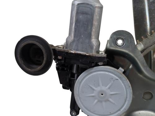 Used Rear left window mechanism Rear left window mechanism TOYOTA RAV 4 III (_A3_) 2.2 D 4WD (ALA30_, ALA30R) (136 hp) 28498419 28498419