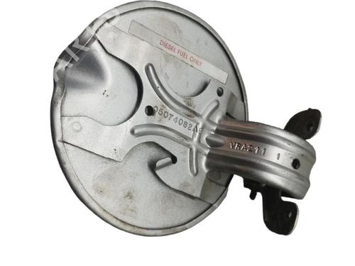 fuel-flap-dodge-caliber-2006-25076836 main image