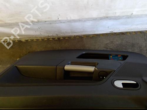 Used Right front door FORD FUSION (JU_) 1.4 (80 hp) 25111499