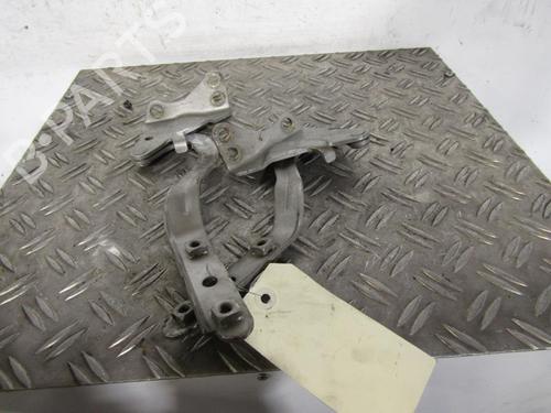 Used Hinge/Door check strap MERCEDES-BENZ VITO / MIXTO Van (W639) 115 CDI (639.601, 639.603, 639.605) (150 hp) 25113154