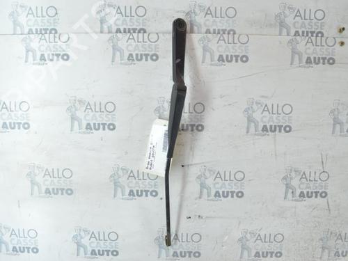 Used Front windshield wiper arm RENAULT KANGOO Express (FC0/1_) D 65 1.9 (FC0E, FC02, FC0J, FC0N) (64 hp) 25086966
