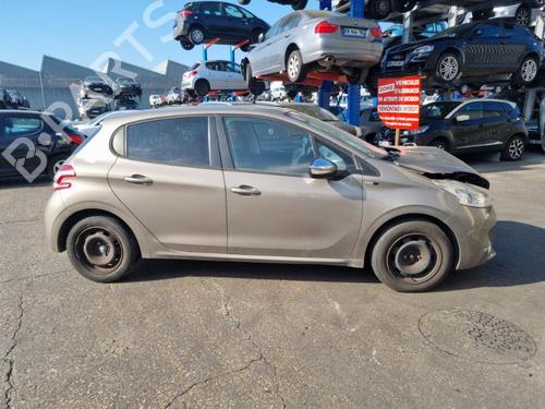 Left rear door PEUGEOT 208 I (CA_, CC_) 1.2 VTI 82 | BP29202164C4 