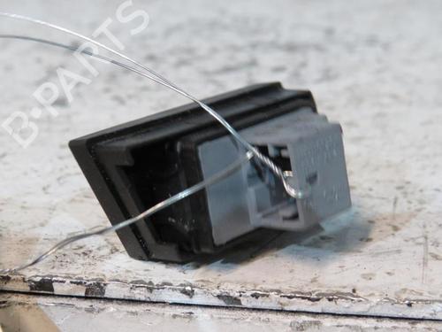 Right front window switch SEAT IBIZA III (6L1) 1.2 | BP25084181I26 