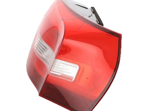 left-taillight-citroen-c4-picasso-ii-2013-33947617 main image