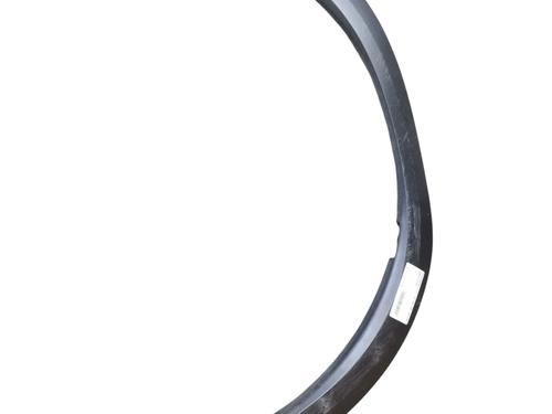 Używane Listwa nadkola przedniego lewego CITROËN C5 AIRCROSS (A_) 1.5 BlueHDi 130 (ACYHZJ, ACYHZR) (131 hp) 30881660