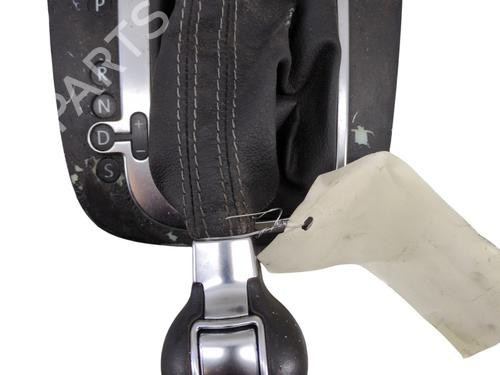 Used Shift knob Shift knob VW SCIROCCO III (137, 138) 1.4 TSI (160 hp) 29926983 29926983