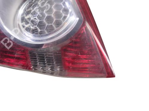 Feu de coffre droit FORD KUGA I 2.0 TDCi (140 hp) 32029958