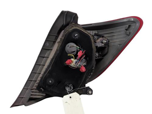 left-taillight-toyota-yaris-_p13_-2010-2011-2012-2013-2014-2015-2016-2017-2018-2019-2020-30819967 main image