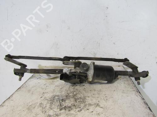 Used Front wiper motor KIA CERATO I Hatchback (LD) 2.0 CRDi (112 hp) 25068858