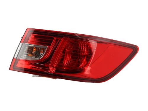 right-taillight-renault-clio-iv-bh_-2012-2013-2014-2015-2016-2017-2018-2019-2020-2021-35938159 main image
