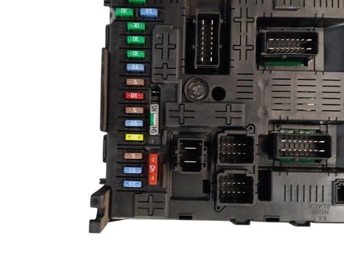 Used Fuse box Fuse box 35891103 35891103